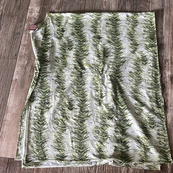 🌟ADRIANA DEGREAS 🌟BEAUTIFUL 🌟BLOUSE, LARGE - Picture 8 of 15